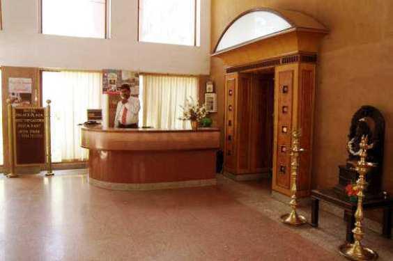 Hotel Palace Plaza مَسّور المظهر الخارجي الصورة